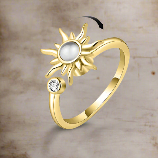 Soleil Sérénité  ☀️🌙  Sun Pearl Spinner Ring | Gold