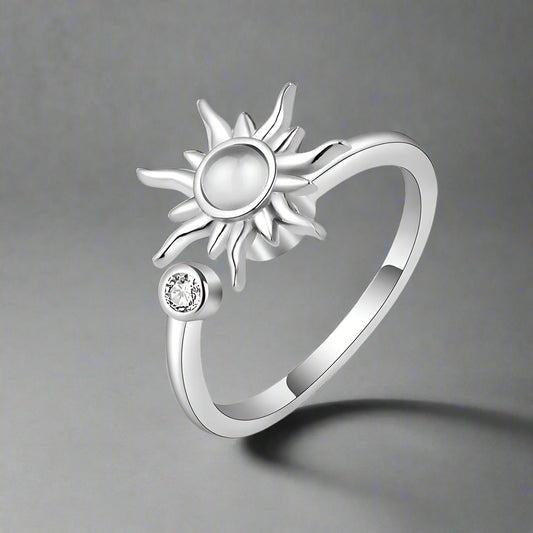 Soleil Sérénité  ☀️🌙  Sun Pearl Spinner Ring | Silver